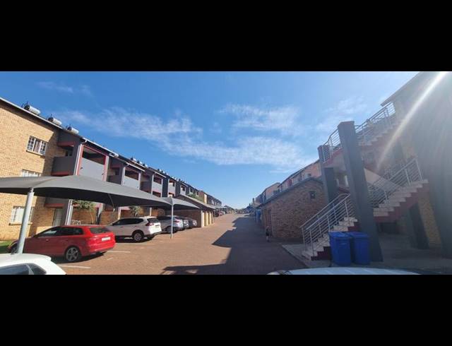 3 BEDROOM APARTMENT FOR SALE IN MONAVONI